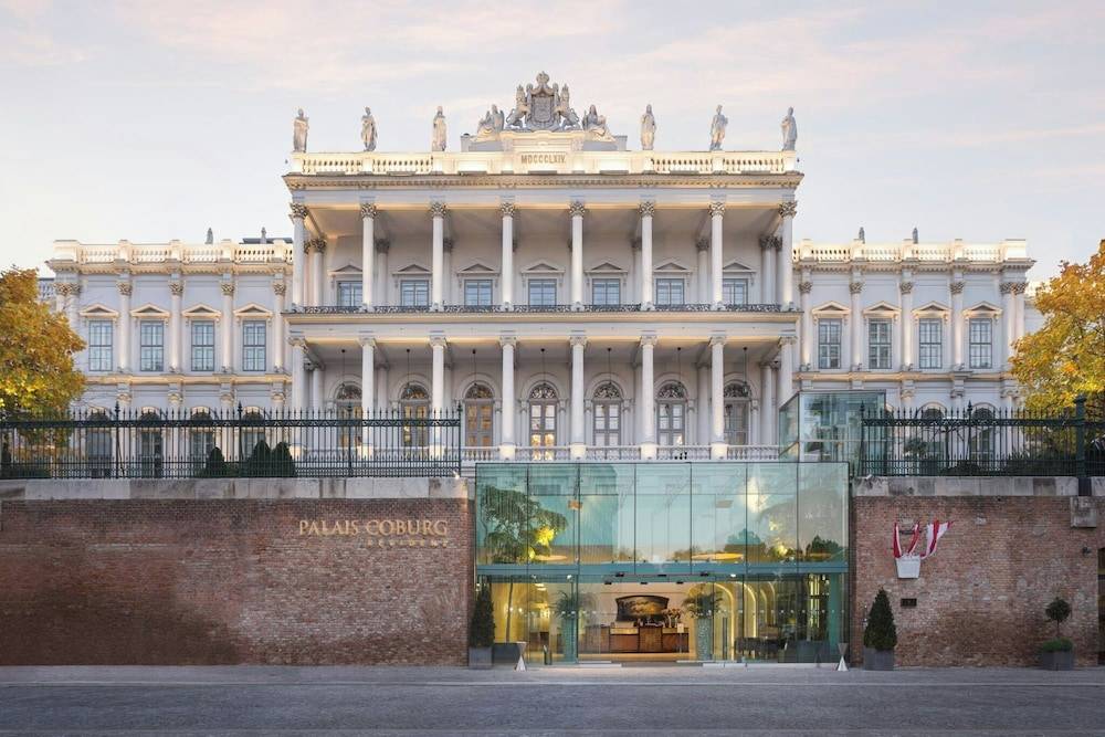 Palais Coburg 1