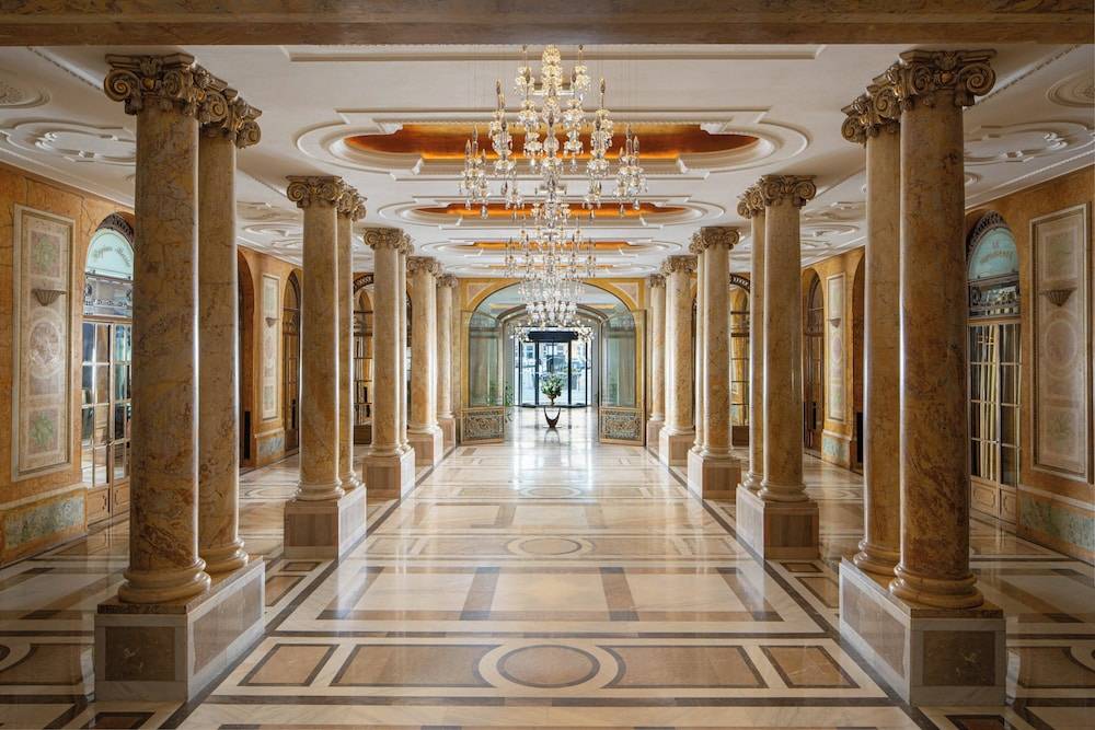 InterContinental Hotels ATHÉNÉE PALACE BUCHAREST by IHG 2