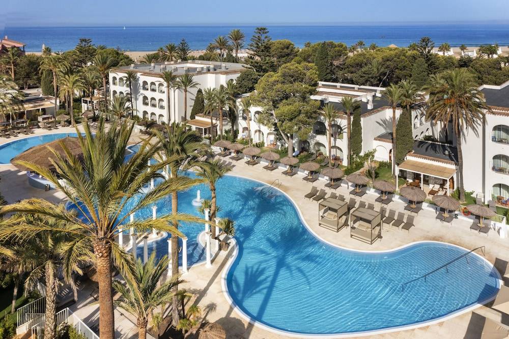Meliá Zahara Resort & Villas 1