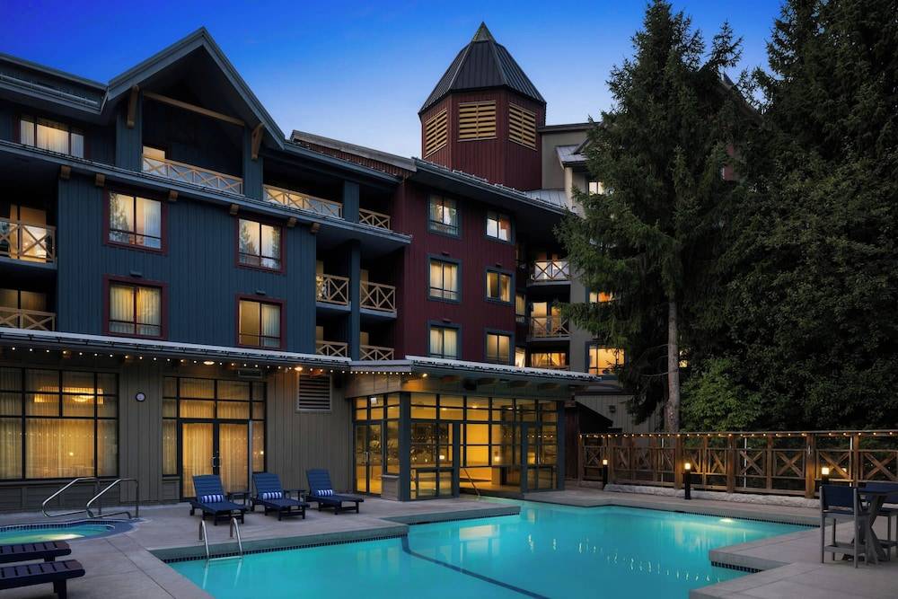 Delta Hotels by Marriott Whistler Village Suites 1