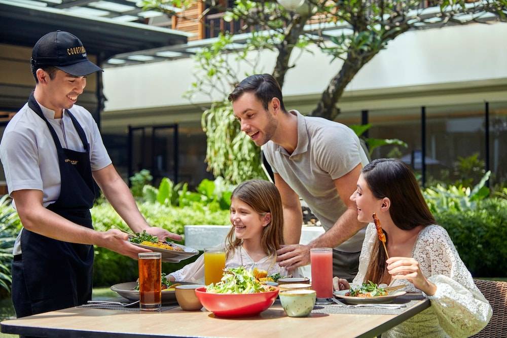 Courtyard by Marriott Bali Seminyak Resort 2