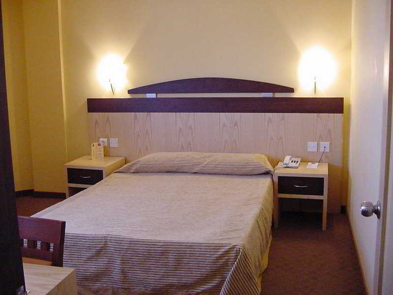 City Royal Hotel 1