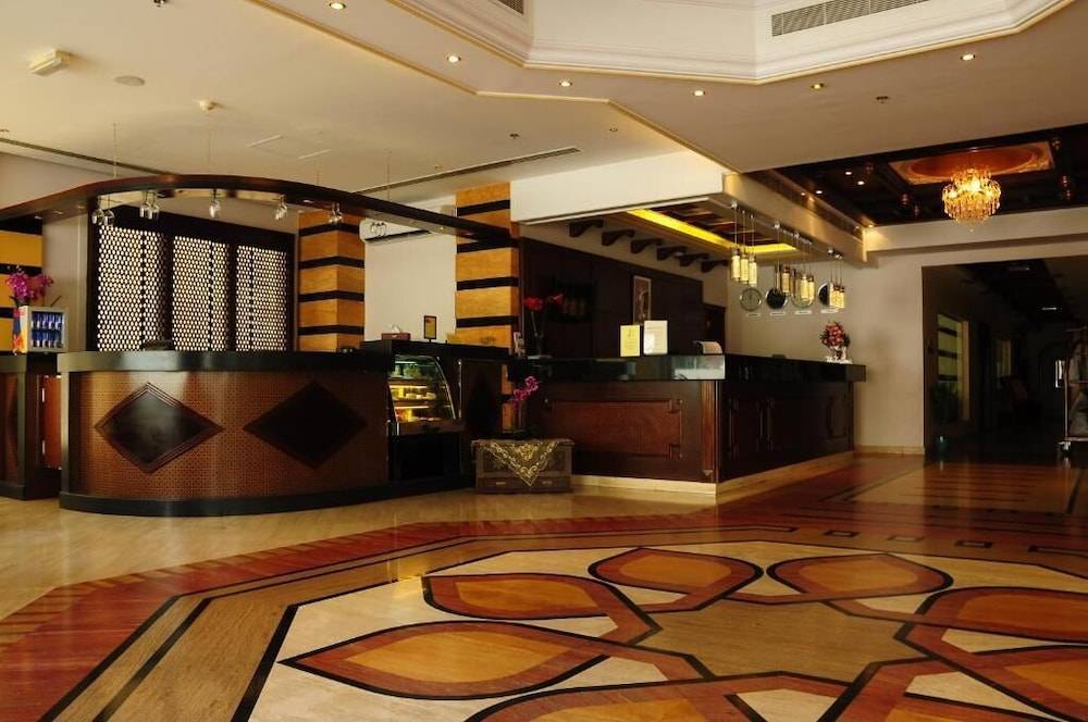 La Rosa Hotel By Brother International 1