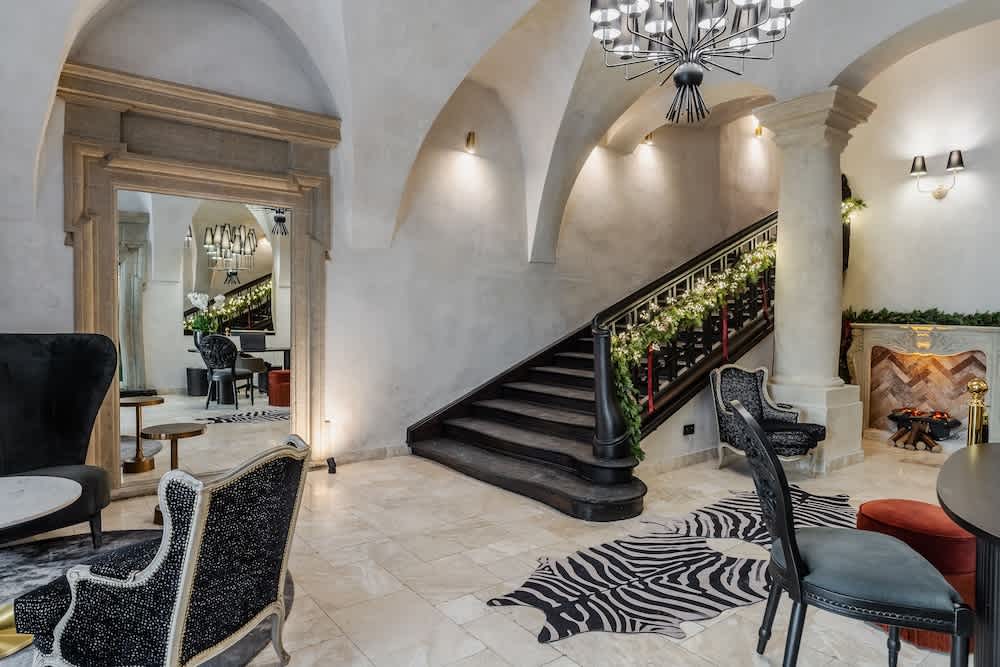 Hotel Unicus Palace Old Town - Destigo Hotels 2