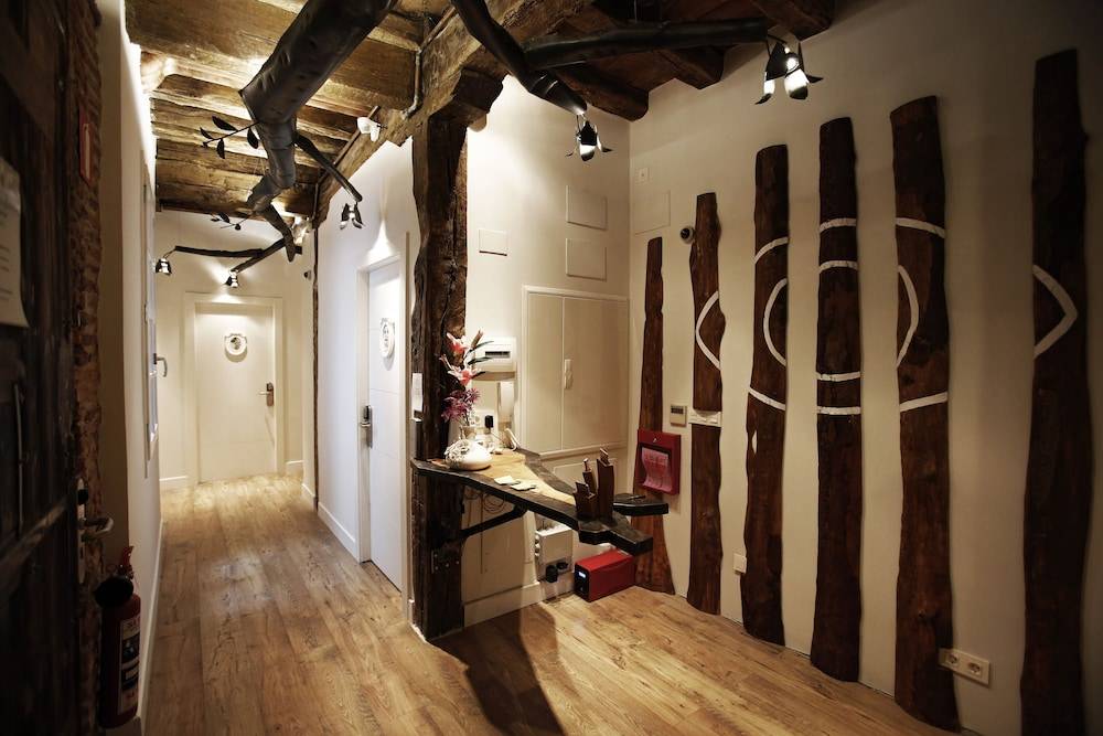 Basque Boutique by gaiarooms 2