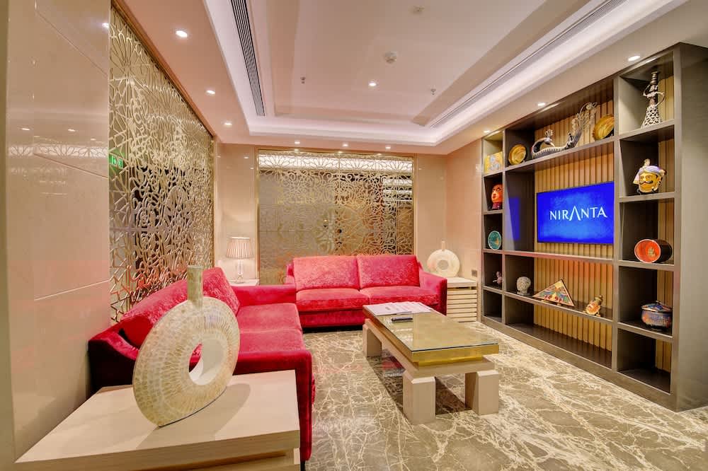 Niranta Transit Hotel Terminal 2 Arrivals/Landside 2
