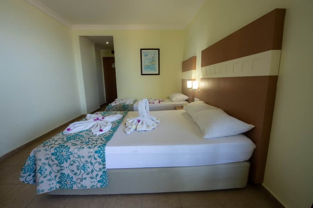 Sunstar Beach Hotel 2