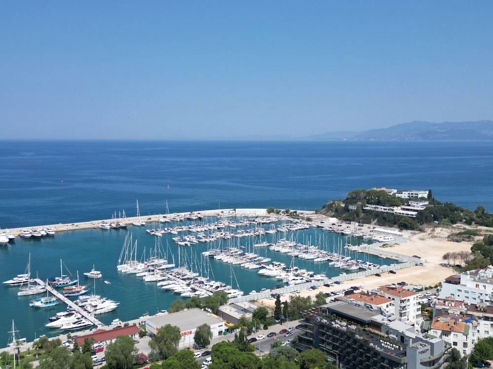 Adella Garden Marina Hotel 1