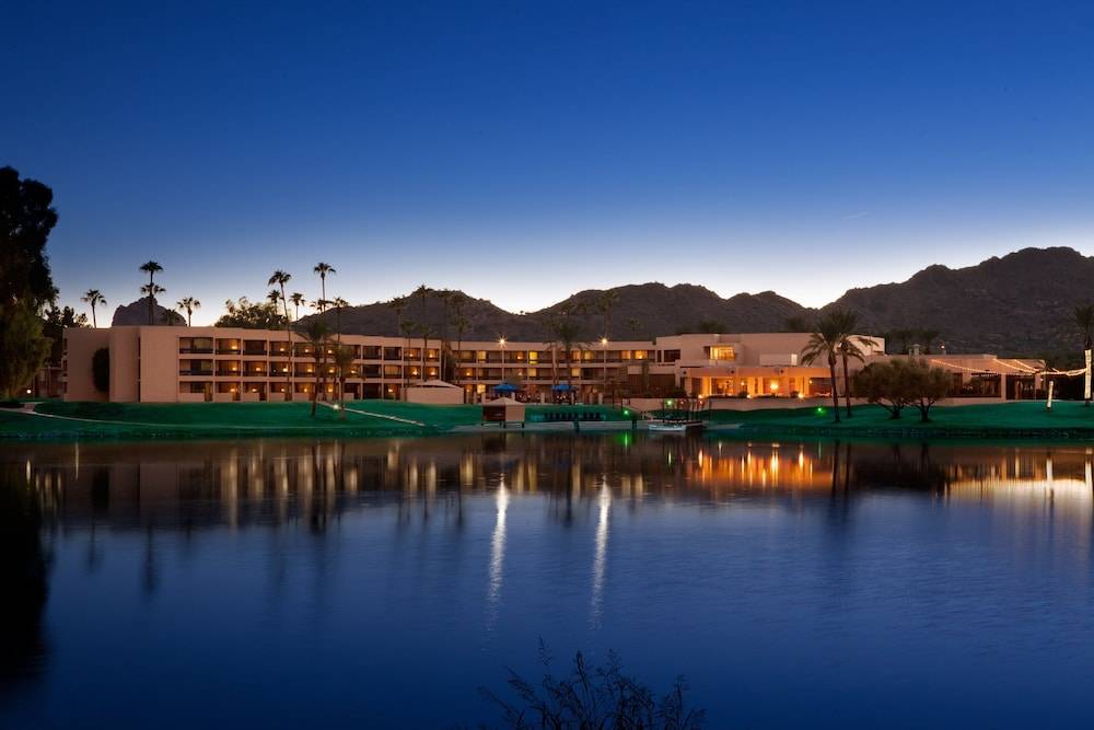 McCormick Ranch Golf Villa 1