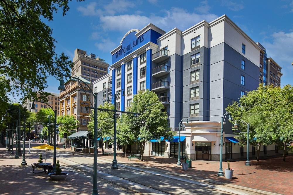 SpringHill Suites Memphis Downtown 1