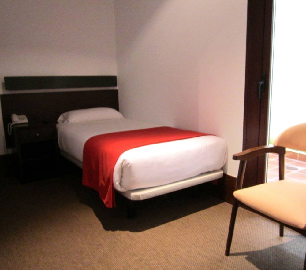 Hotel BESTPRICE Toledo 2