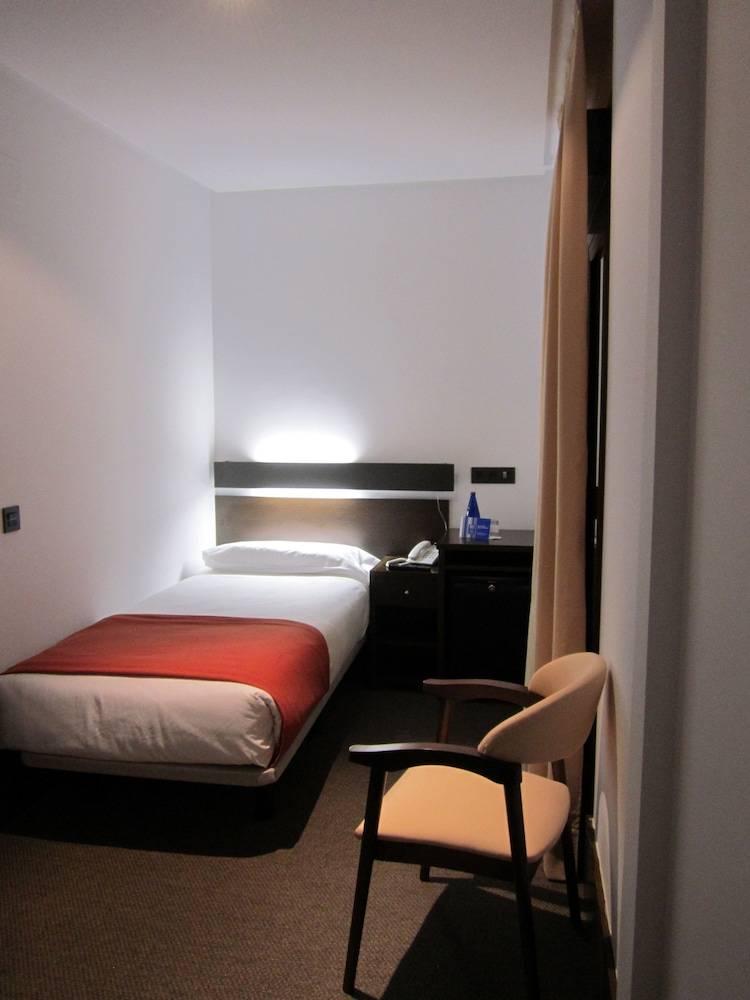 Hotel BESTPRICE Toledo 1