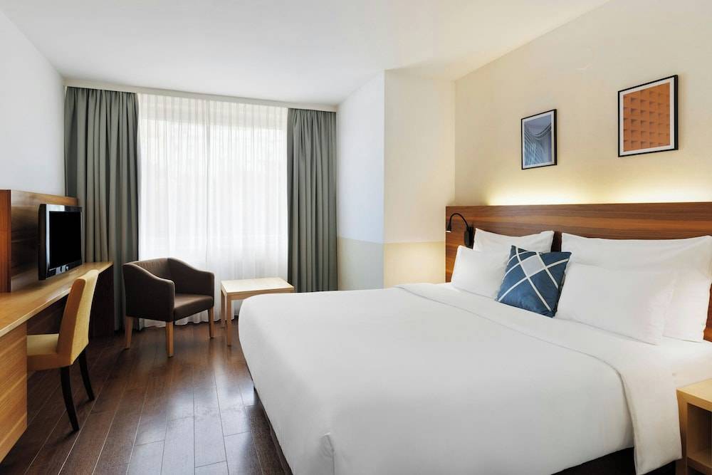 Four Points Flex by Sheraton Vienna Hauptbahnhof 1