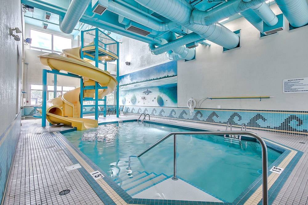 Comfort Inn & Suites South 1