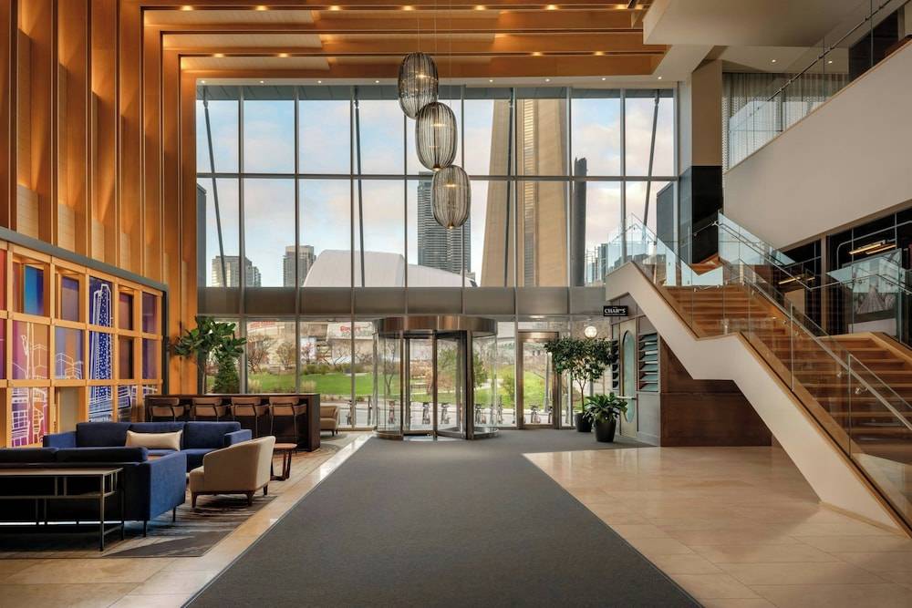 Delta Hotels by Marriott Toronto 1