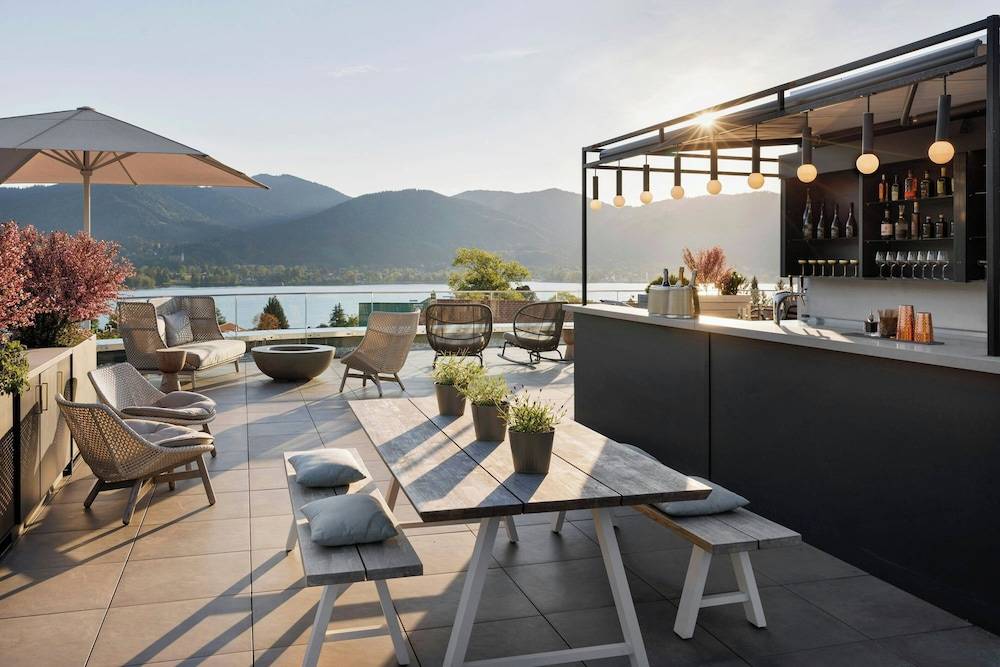 Caro & Selig, Tegernsee, Autograph Collection 1