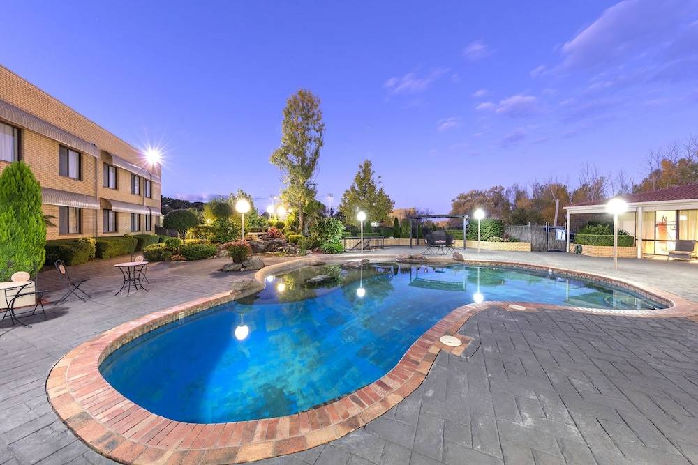 Garden City Hotel, Best Western Signature Collection 1
