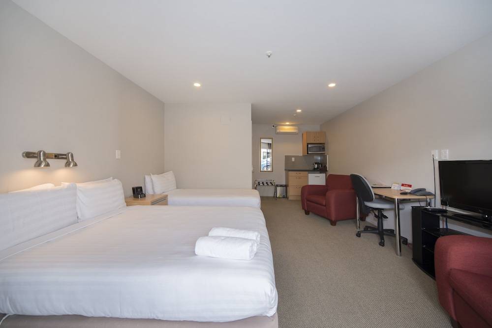 Best Western Ellerslie International Hotel 1