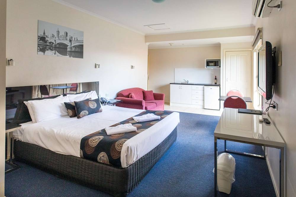 Best Western Mill Park Motor Inn 1