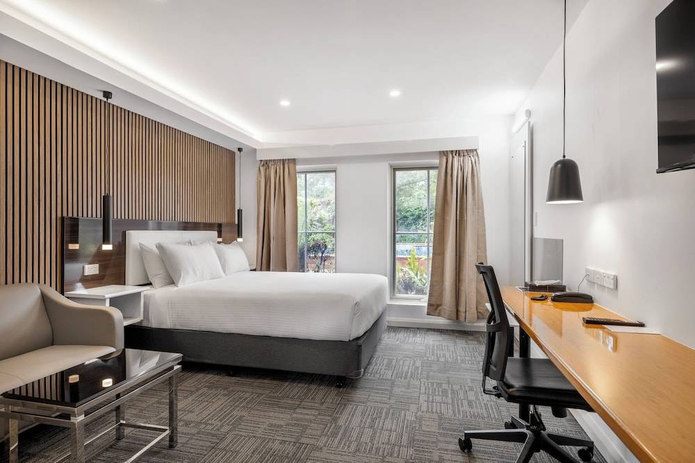 Best Western Plus Buckingham International 1