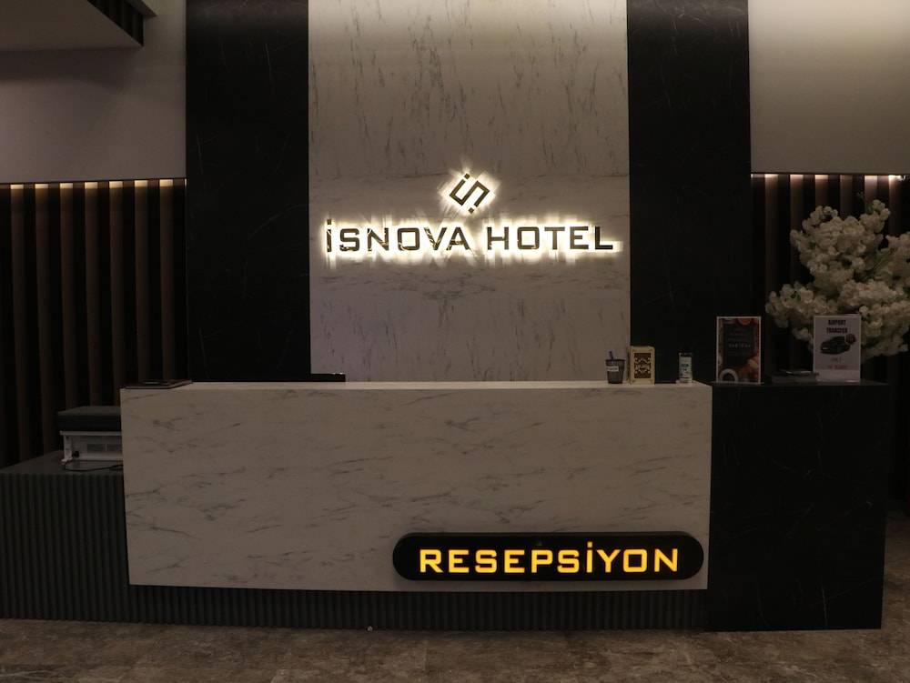 Isnova Hotel Airport 2