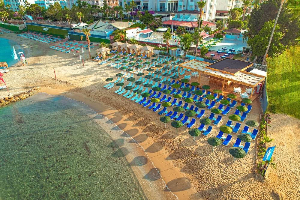 Ramira Beach Hotel - All Inclusive 1