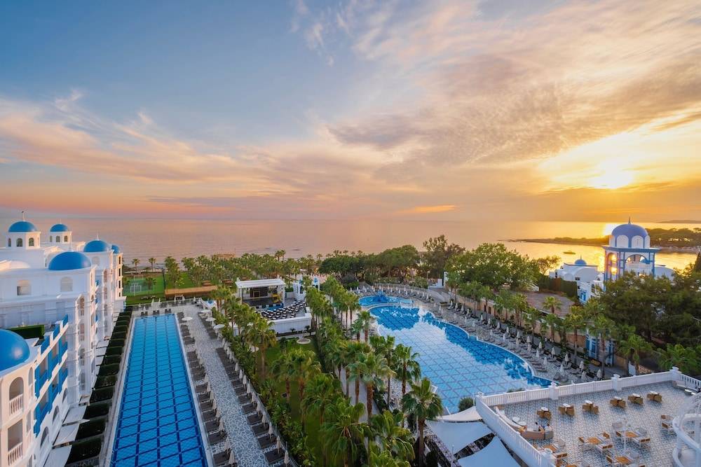 Rubi Platinum Spa Resort & Suites 2