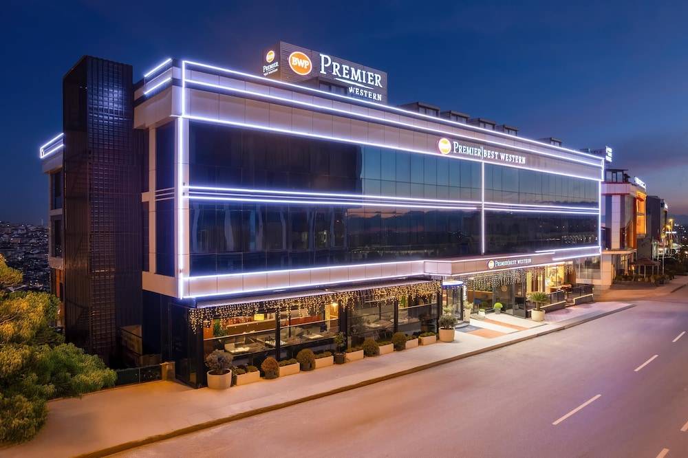Best Western Premier Hidden Hills Hotel 1