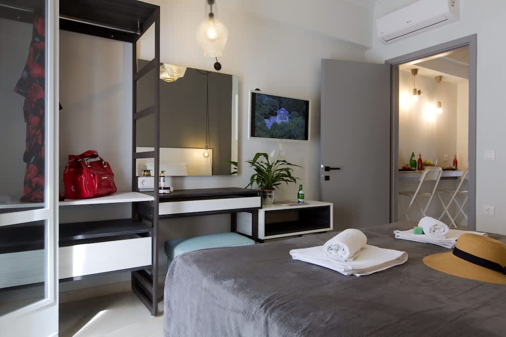LOC HOSPITALITY Urban Suites 2