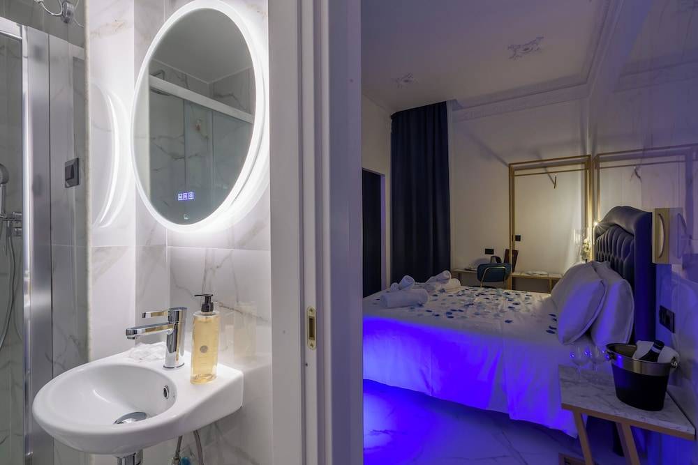 Miss Suite 2