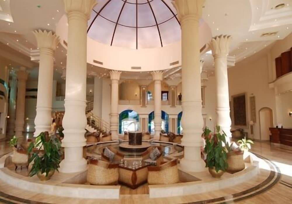 Coral Hills Resort & SPA 2