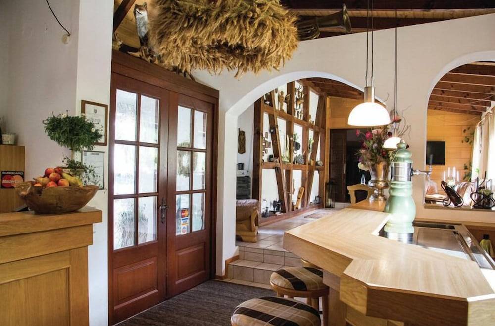 Hotel-Pension-Waldblick Garni 2