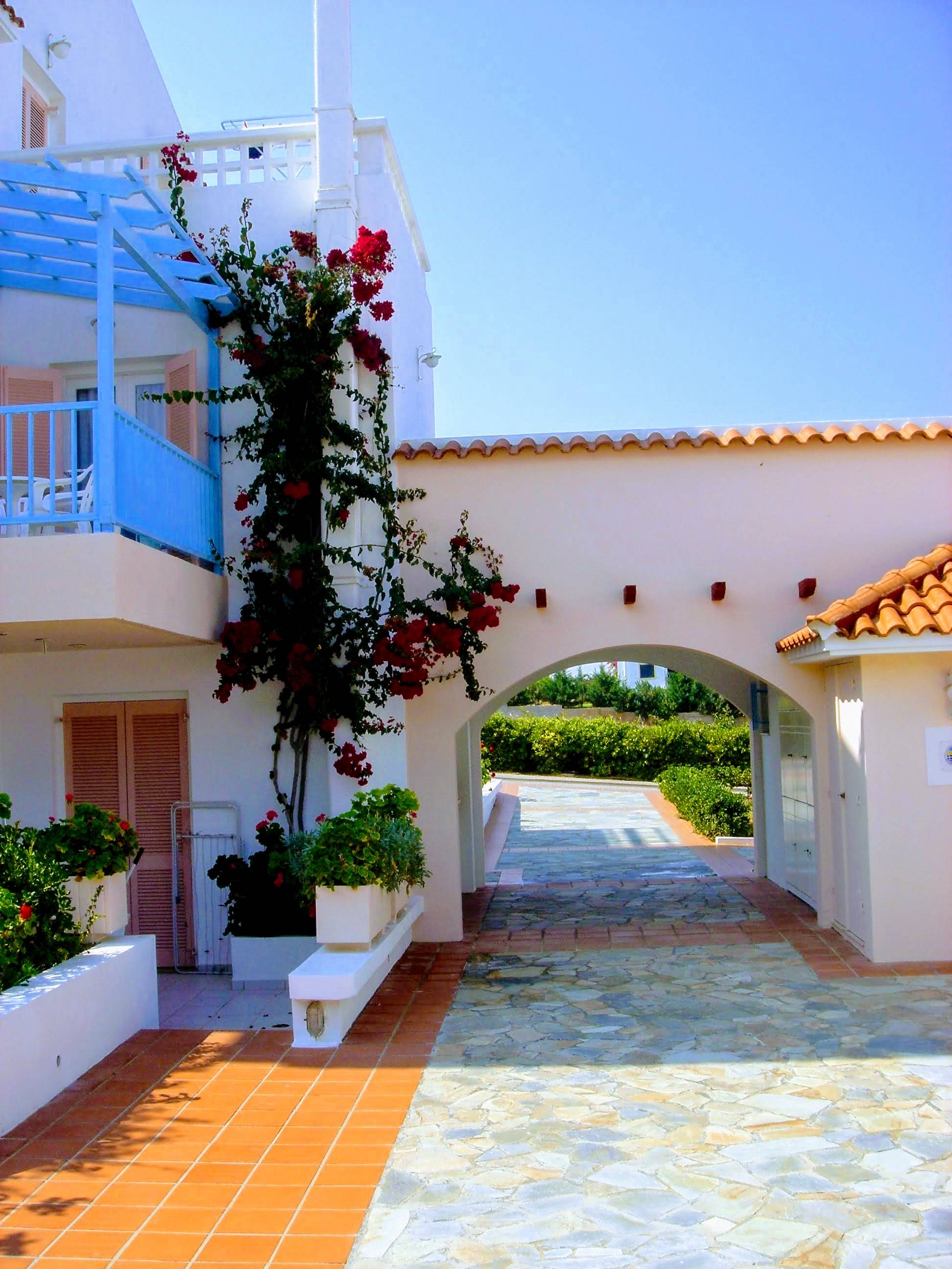 Golden Dream Apartments 1