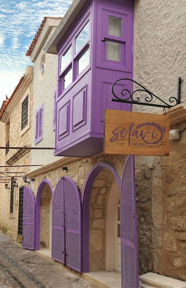 Selavi Hotel 1