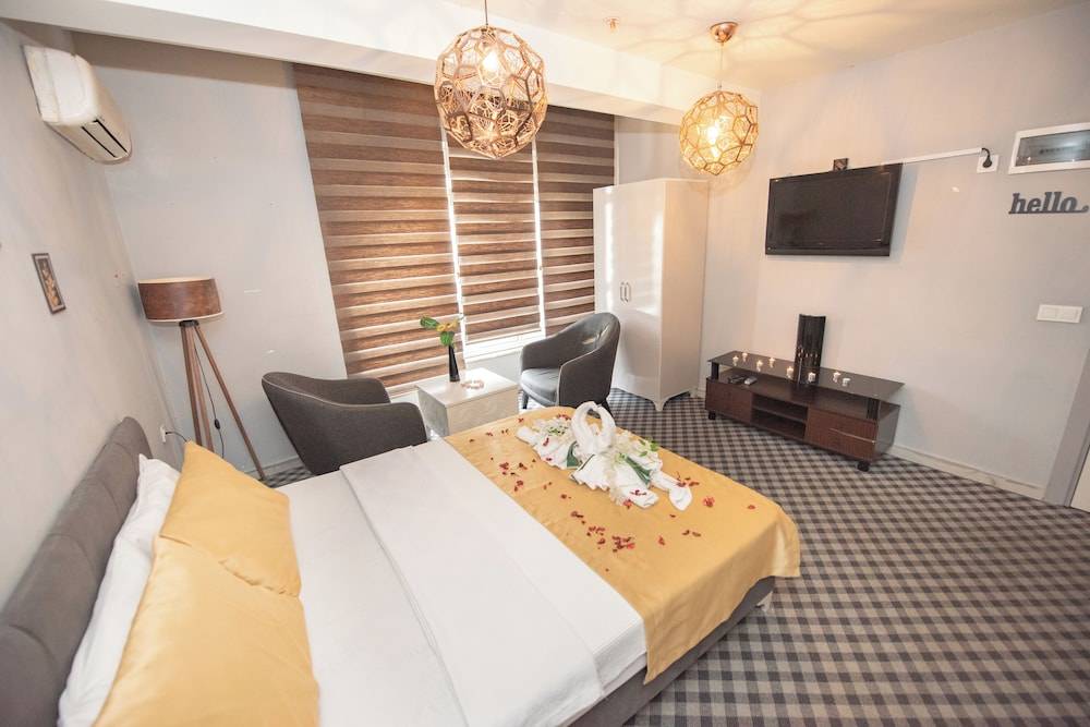 PALVAN ACCOMMODATION 1