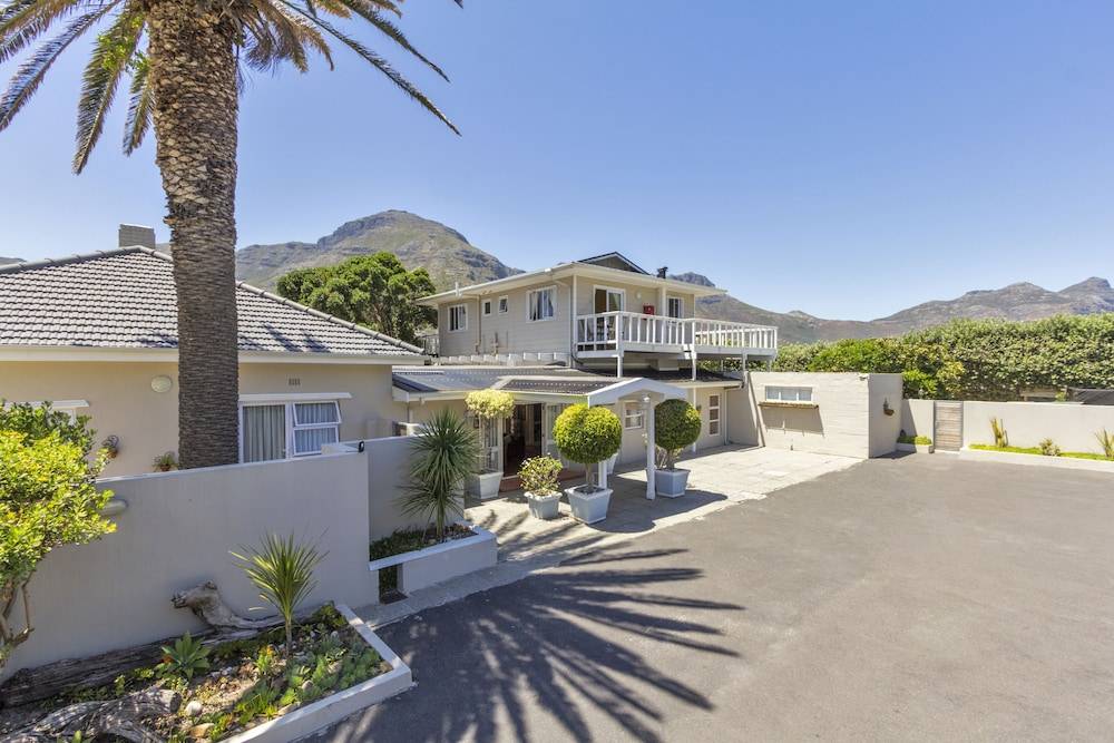 The Beach House Hout Bay 1