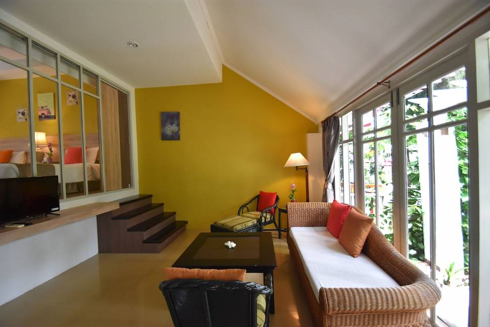 Natural Park Resort Pattaya 1