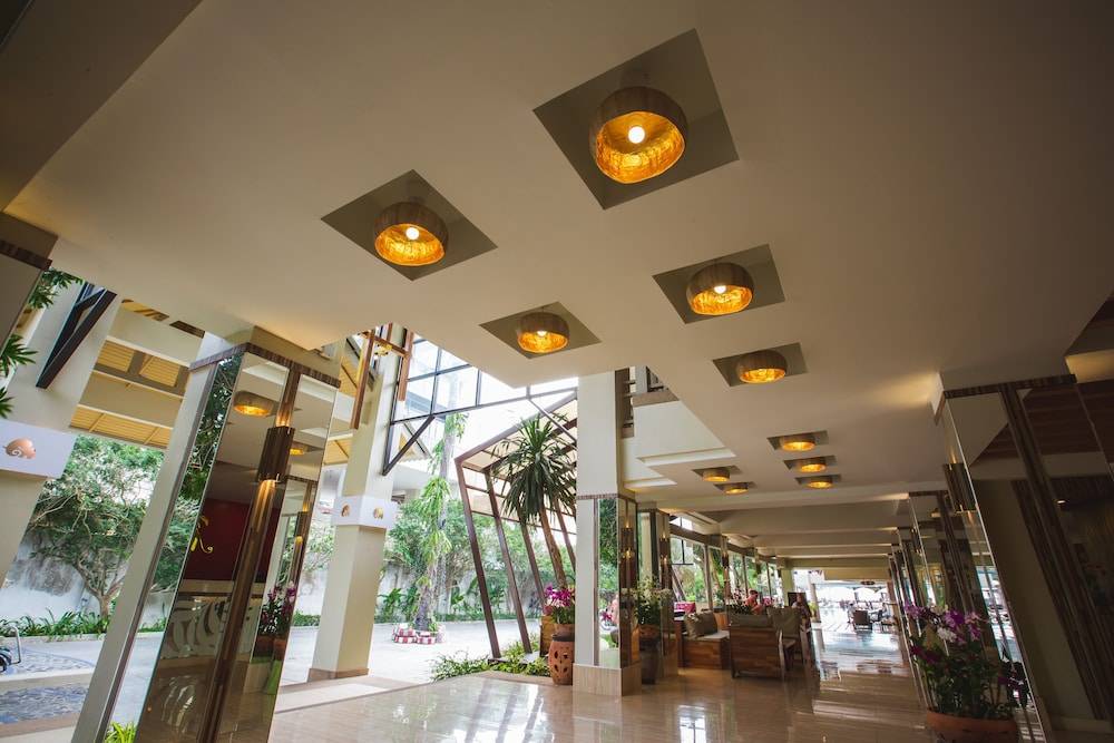 Natural Park Resort Pattaya 2