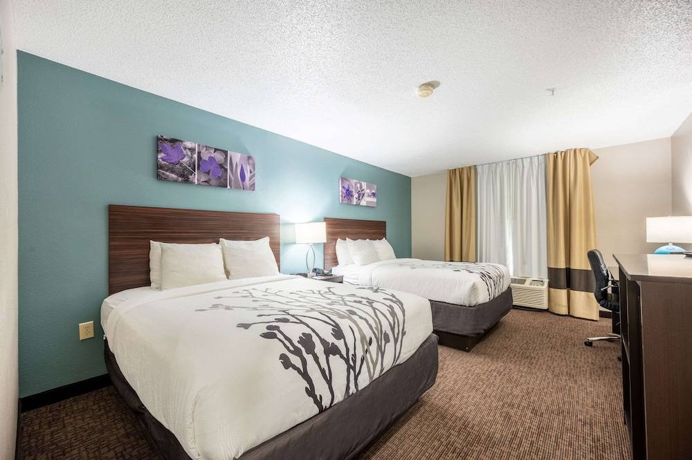 Sleep Inn & Suites 1