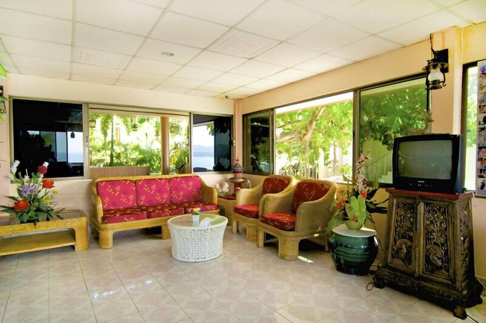 Baan Karon Hill Phuket Resort 2