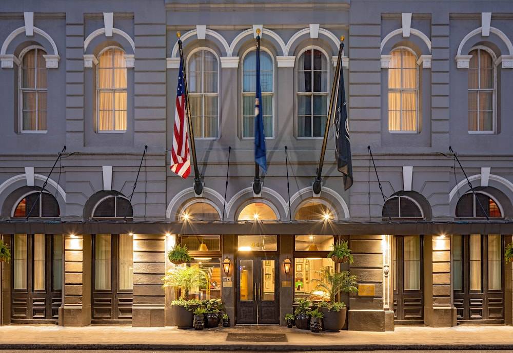 Pelham Hotel 1