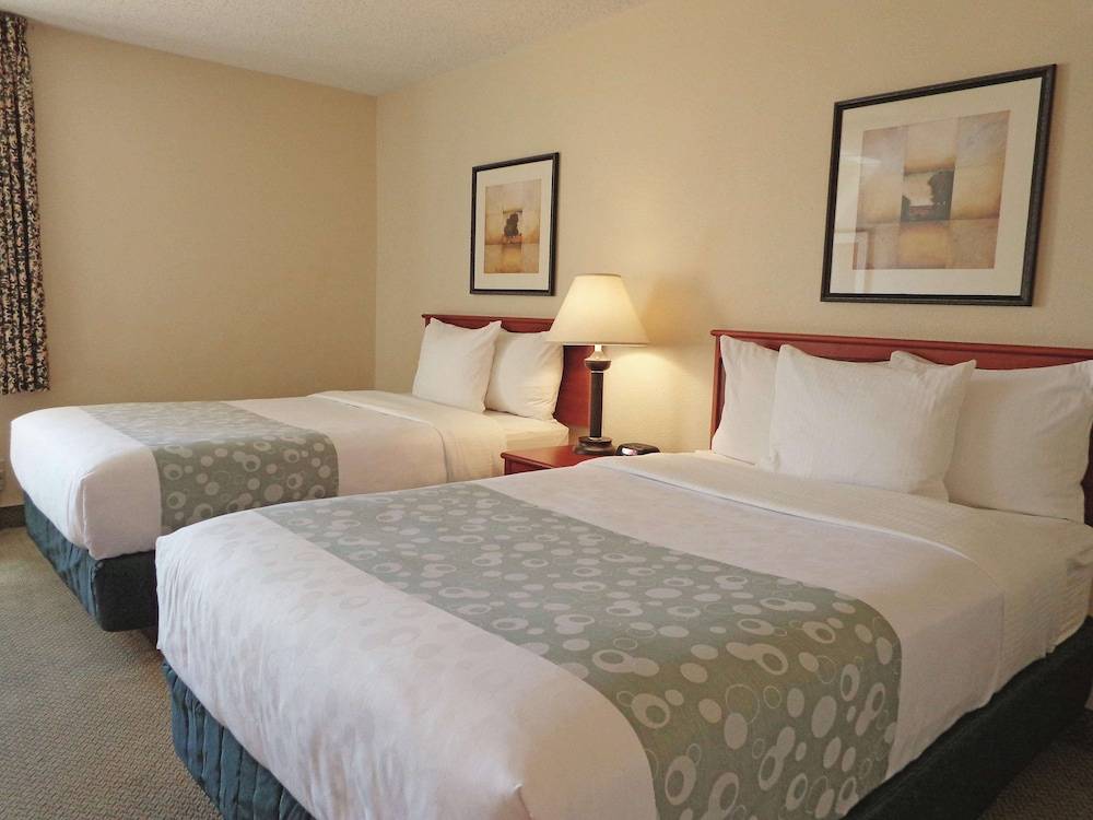 La Quinta by Wyndham Albuquerque Journal Ctr NW 1