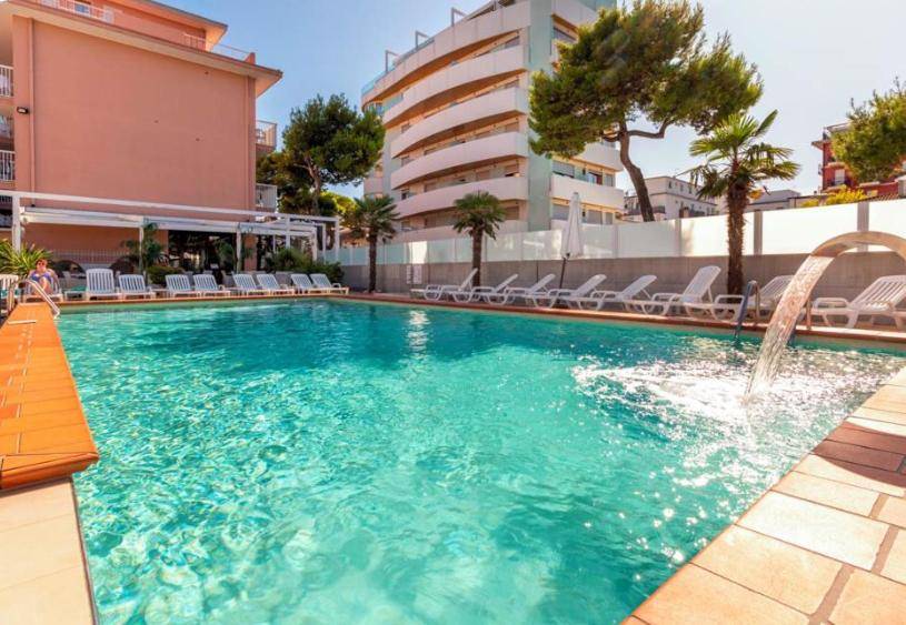 HOTEL D'ANNUNZIO 1
