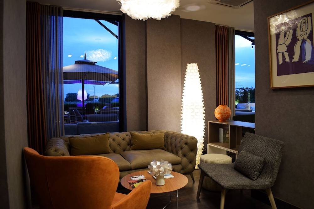 ADAM Hotel Suites 2