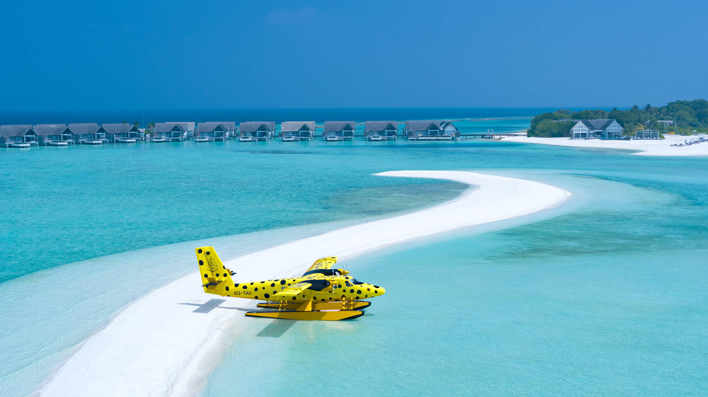 Four Seasons Resort Maldives at Landaa Giraavaru 1