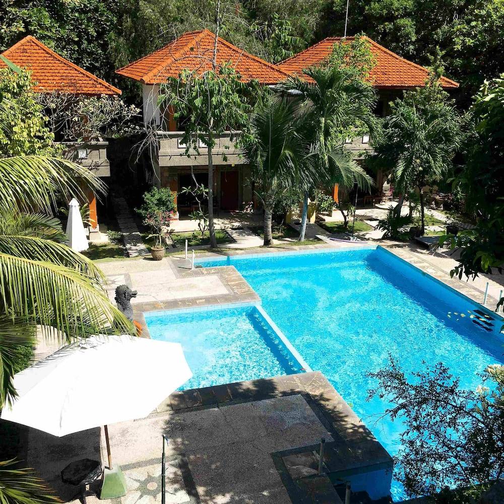 Melasti Kuta Beach Hotel & Spa 1
