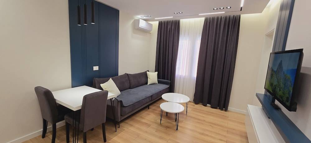 Arkle Apartments 2 1