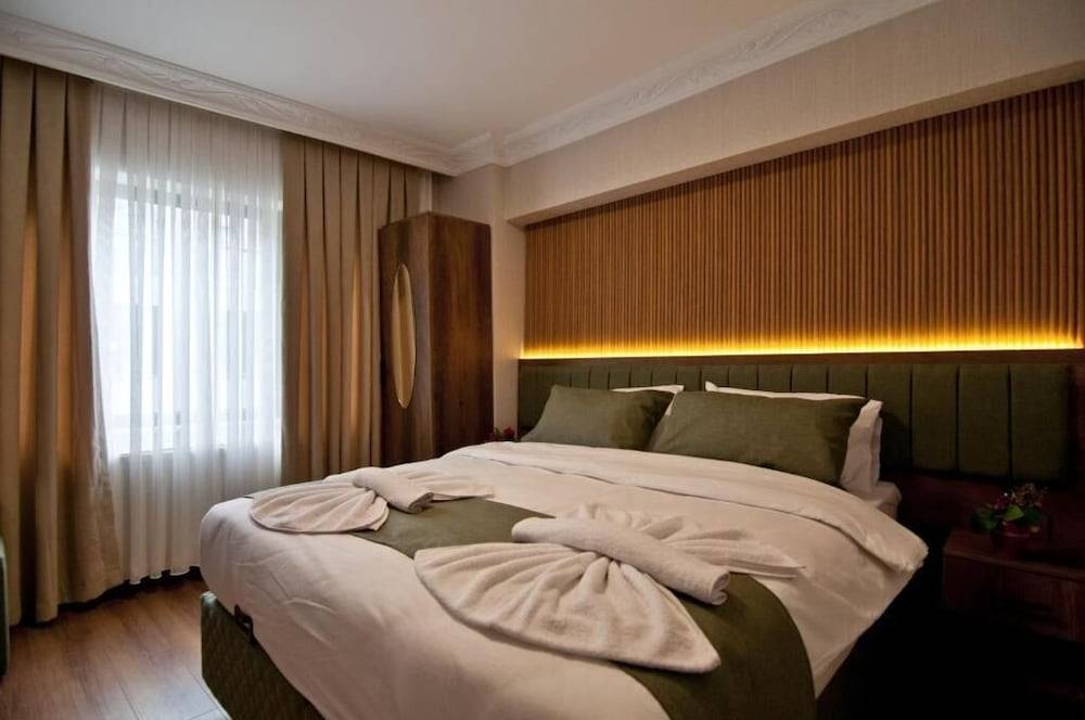 Aurora Eco Hotel 1