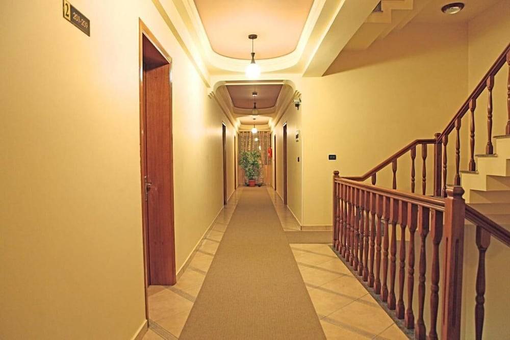 Hotel Primavera 2