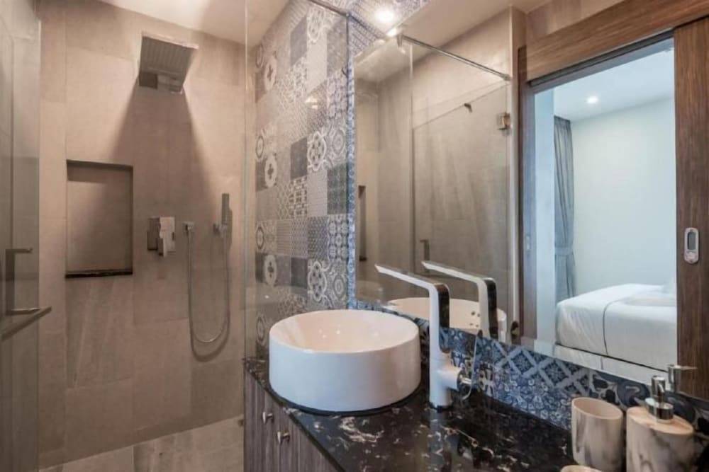Palmyrah Surin Beach Residence 2